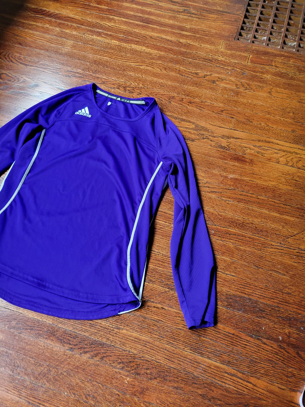 Adidas Climacool Womens Long Sleeve Crew Neck Athletic Pullover Size M Running - Picture 4 of 15